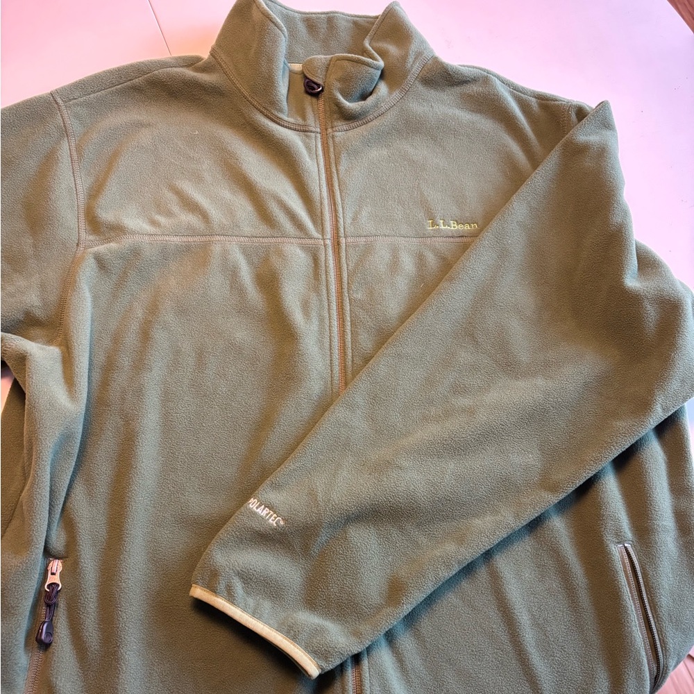 Men’s full zip fleece